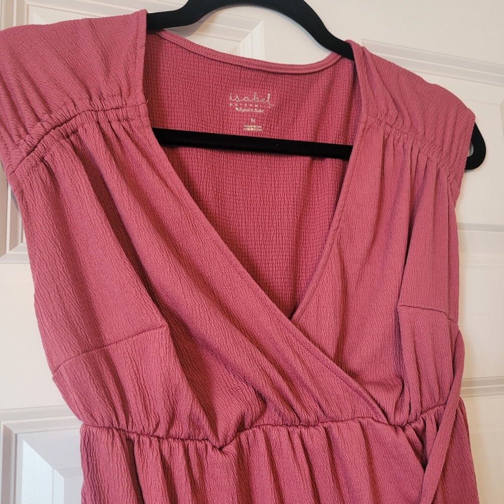 SOLD!Ingrid & Isabel Maternity Dress - Picture 5 of 6